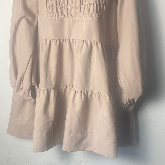 PrettyLittleThing Light Cream Smocked Midi Dress - Picture 3 of 4